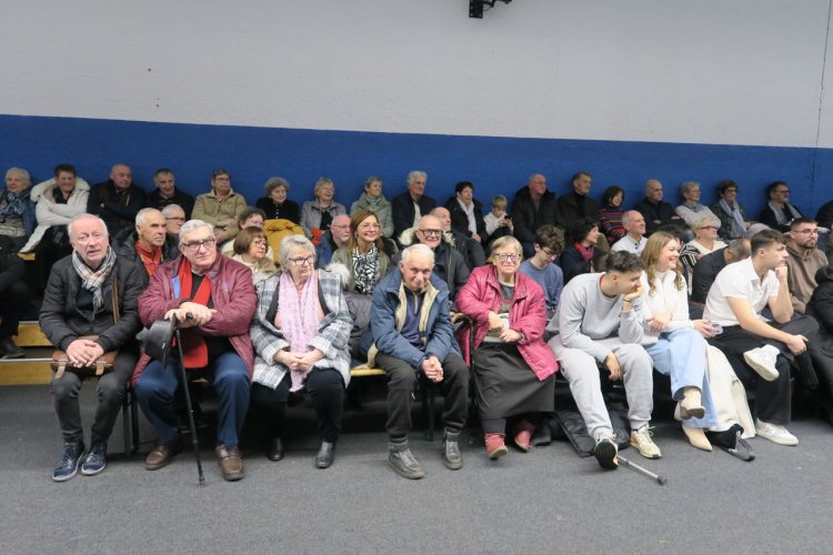 une vue de l'assemblée